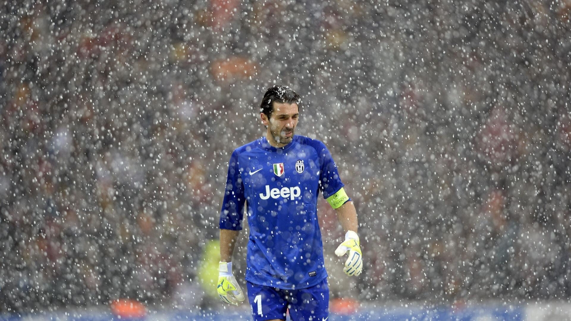 阿坎吉让比赛提前失去悬念,爱尔兰稳稳拿下塞维利亚